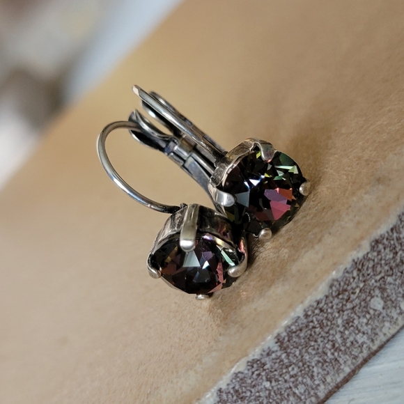 Austrian Crystal Earrings in Antique Silver - Picture 3 of 9